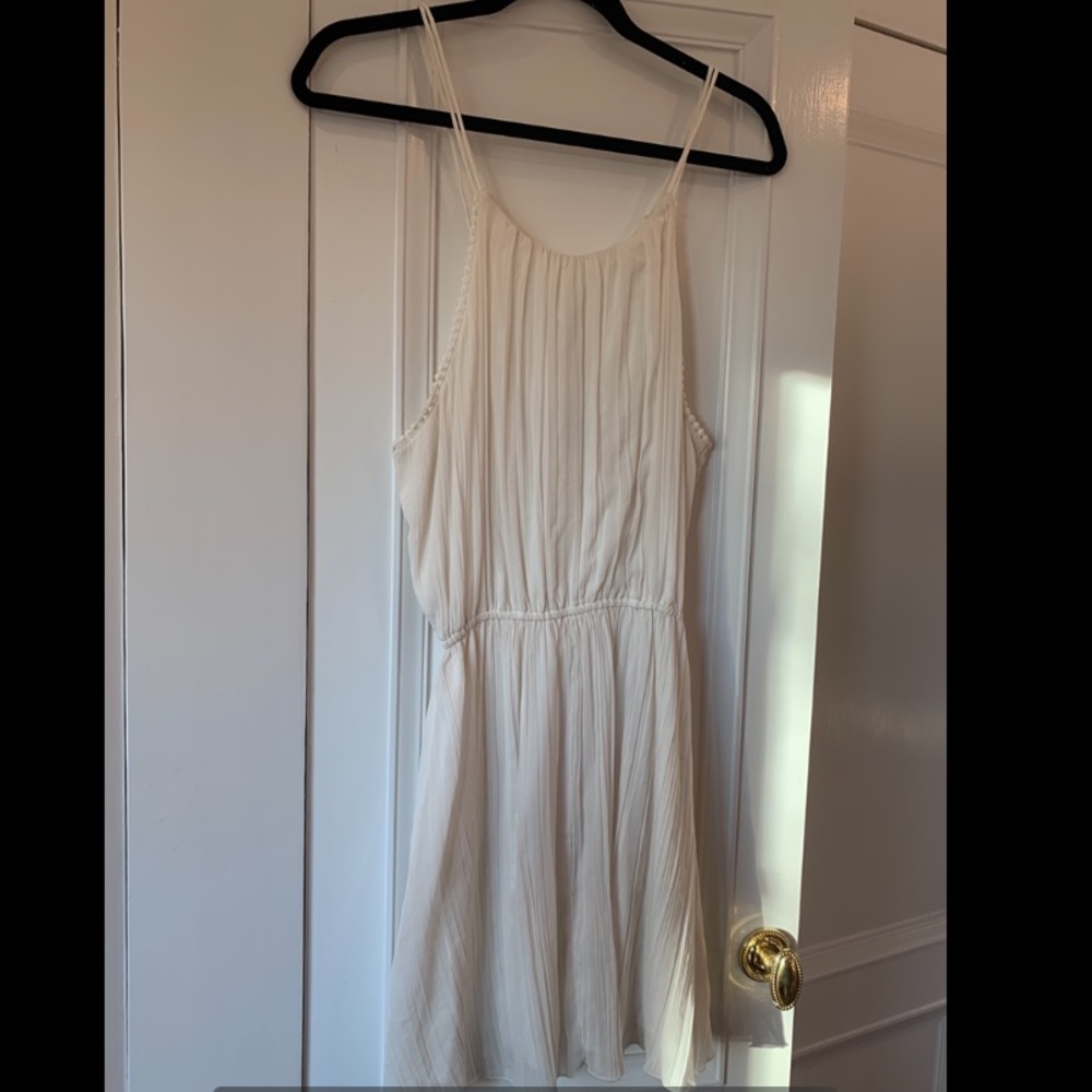 White dainty dress | Abercrombie and Fitch | M